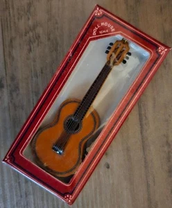 VINTAGE DOLLHOUSE SCALE DIORAMA MINIATURE MUSIC CLASSICAL GUITAR ORNAMENT NIB - Picture 1 of 2
