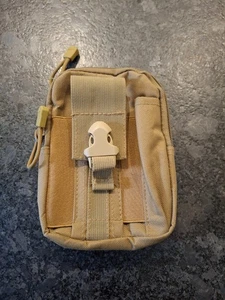 Utility Gürteltasche in hellkhaki - mehrere Fächer wie abgebildet 7 x 6 Zoll - Bild 1 von 4