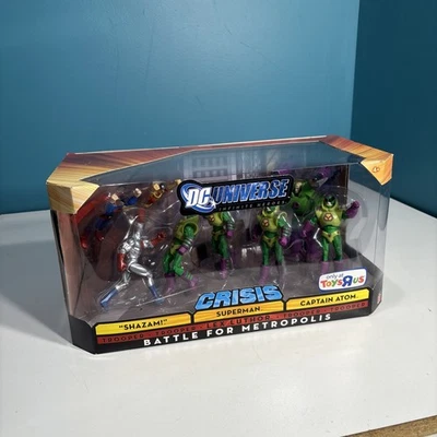 SEALED DC Universe Crisis Figure 2009 Battle for Metropolis Set TRU Excl Shazam - Image 1 of 4