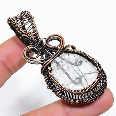 Ciondolo gioiello in filo di rame fatto a mano con pietra preziosa al quarzo ... - Immagine 1 di 4