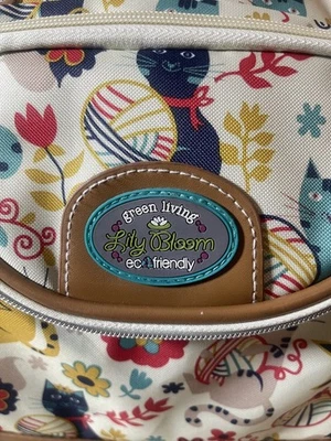 Bolso de mano Lily Bloom Cat Furry Friend 15" con ruedas para equipaje de fin de semana NUEVO  Foto 1 de 4