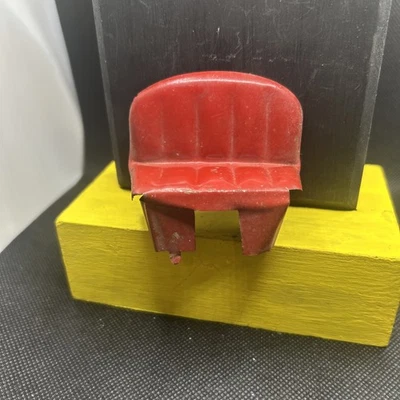 Repuesto modelo metal rojo estaño usado camión coche _no tengo idea Foto 1 de 4