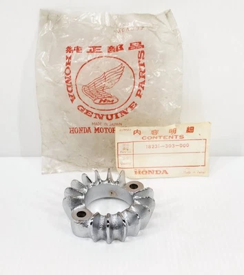 Genuine Honda CB100 CL100 SL125 OEM Exhaust Pipe Joint Clamp 18231-303-000 New - Изображение 1 из 4