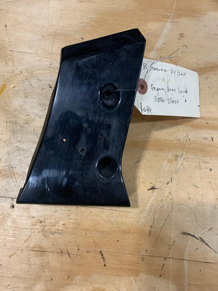 Cubierta de cabeza de cuadro Suzuki 1985 Madura GV1200 51886-05a00 Foto 1 de 4