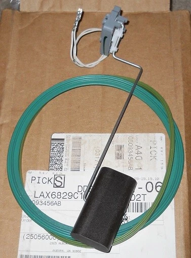 NOS 2006 Dodge Stratus Chrysler Sebring Fuel Tank Sending Unit Sensor - Image 1 of 1