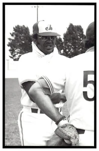 Rudy May Montreal Expos Vintage Baseball Postcard Rd8 - Picture 1 of 2