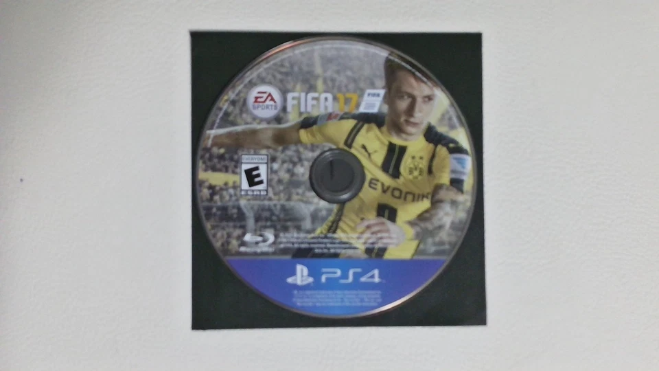 FIFA 17 (Sony PlayStation 4, 2016) - Image 1 of 1