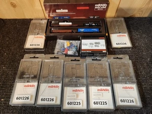 Marklin Z Gauge Accessories FR. Cars, Autos, 7 Street Lights, Transformer, NICE! - Picture 1 of 5