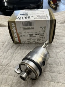 NOS GM # 19239926  1999-2004 C5 Chevrolet Corvette Fuel Filter GF822 - Picture 1 of 5