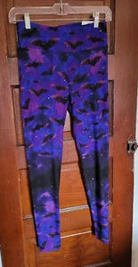 NUEVO CON ETIQUETAS NOBO Juniors Mujer S 3/5 Púrpura Negro Noche Cielo Murciélago Halloween Leggings (A) - Imagen 1 de 5