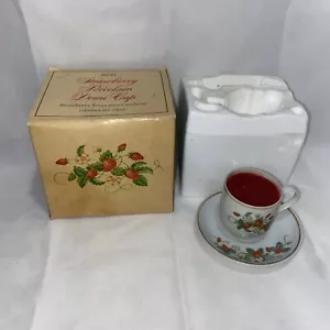 Avon Strawberry Porcelain Demi Cup & Saucer Fragrance Candlette 22K Gold 1978 - Picture 1 of 5