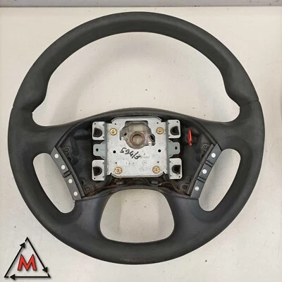 Volante sterzo con pulsanti 504000979 per Iveco 440T50 del 2007 usato (99122) Foto 1 de 4