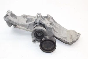NISSAN QASHQAI MK2 J11 Alternator Bracket 8200669495 1.5 Diesel 81kw 2016 - Picture 1 of 12