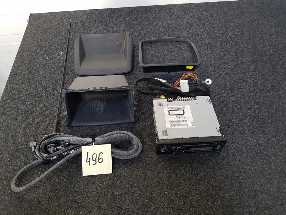 TRAFIC VIVARO PRIMASTAR Radio 281112231R - Bild 1 von 4