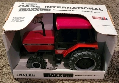 Case International 5130 Maxxum Tractor w Mechanical Front Drive 1/16 Scale Ertl - Image 1 of 4
