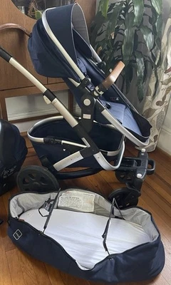 Famous Dutch Joolz Geo 2 stroller Navy + bassinet - Image 1 of 4