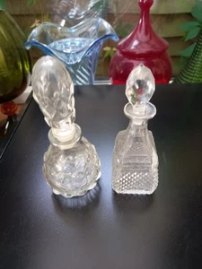 small cut glass perfume bottle and avon bottle 12cm and 13cm vgc - Picture 1 of 3