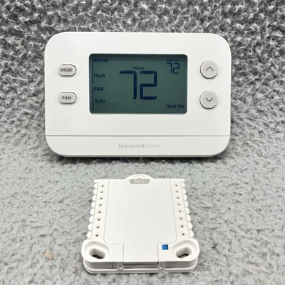 HONEYWELL X1N NON-PROGRAMMABLE THERMOSTAT SINGLE STAGE RTH11B - Image 1 of 4