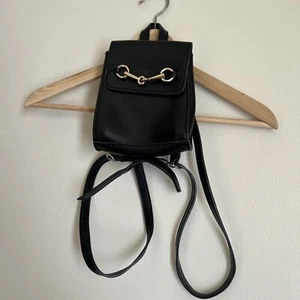 Brandy Melville Black Mini Horsebit Backpack pop pop - Picture 1 of 6