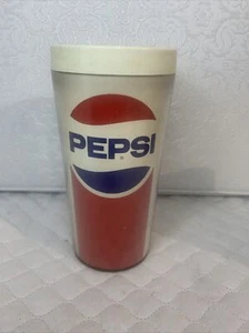 Vaso aislado refresco vintage Pepsi Cola sin tapa - Imagen 1 de 5