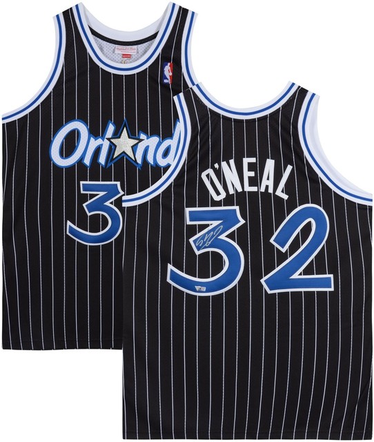 New Kenner NBA Shaq Orlando Magic 1st Edition - Depop