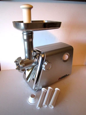 Guide Series Gander Mountain 1/4 HP #5 Electric Meat Grinder 2lbs Per Minute - Image 1 of 4