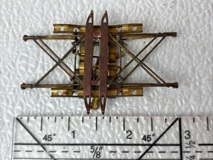 Pantografo lungo vintage Walthers O-Gauge 933-802, ottone - Foto 1 di 6
