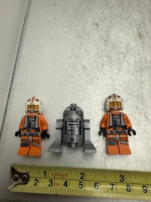 LEGO Star Wars Luke Skywalker X-Wing Pilot with R2-Q2 Astromech Minifig USED !!! - Image 1 of 4