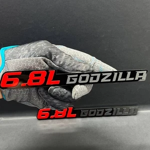 6.8L GODZILLA EMBLEMS QTY 2 FENDER EXTERIOR 6.8L ENGINE BADGE PAIR 3D EMBLEMS - Bild 1 von 11