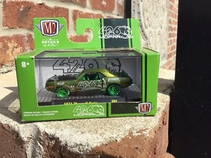 1:64 M2 Machines 426 Crate Mopar 1971 Plymouth Cuda Chase . New In Box - Picture 1 of 9