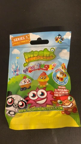 Moshi Monsters Moshlings Series 1 Mini Figure Mystery Pack Cover