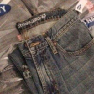 NUEVO Jeans Recto Droit Pierna Recta - Talla Hombre 31 X 32. - $23,00 - Imagen 1 de 4