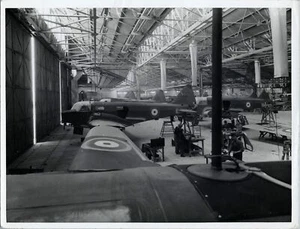 AIRSPEED OXFORD PRODUCTION VINTAGE ORIGINAL PRESS PHOTO RAF ROYAL AIR FORCE - Picture 1 of 2