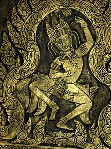 Vintage Shiva Lord of Dance (Nataraja) Gold color embossed sculpture on panel - Picture 1 of 12