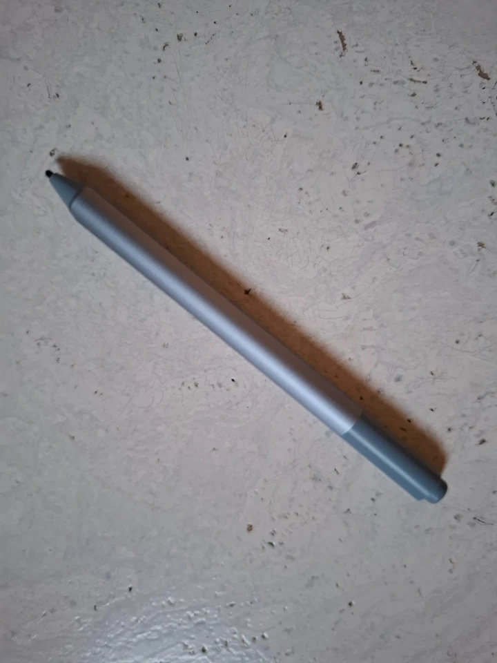 Microsoft Surface Pen Eingabestift - Silber (EYU-00010) - Bild 1 von 1