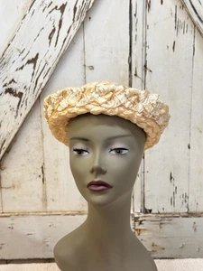 Vintage 1950’s Champagne Woven Straw Hat Shimmering Raffia Pillbox Style w Trim - Picture 1 of 4