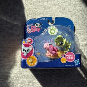 Littlest Pet Shop Pet Pair BUTTERFLY lot #1323 CATERPILLAR #1324 READ Descript. - Picture 1 of 4