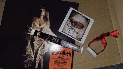 Lady Gaga Indie Exklusive Blue Vinyl Sealed with an authentic autograph +Gift  - Bild 1 von 4