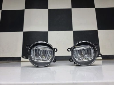 Без повреждений | 2020 21 22 23 2024 Toyota Highlander левый + правый противотуманный фонарь б/у оригинальный - Изображение 1 из 4