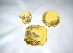 England Royal Winton Grimwades 7070 G Porcelain HandPainted Plate Set - Picture 1 of 4