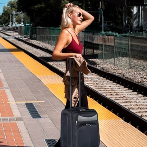 20 Inch Carry On Luggage Softshell Suitcase Lightweight Spinner Travel Trolley - Picture 1 of 11