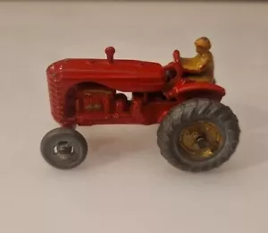 MATCHBOX LESNEY No4B MASSEY HARRIS TRACTOR - Regular Grey Wheels - Light Wear - Picture 1 of 11