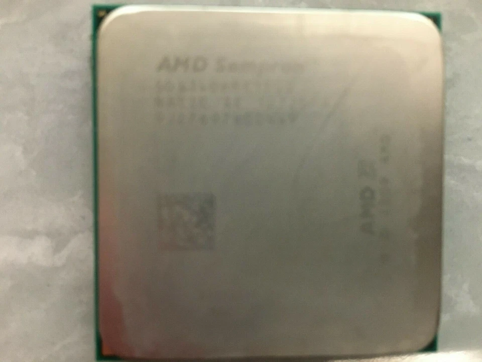 AMD Sempron 140 2.7GHz Dual-Core SDX140HBK13GQ - Image 1 of 1