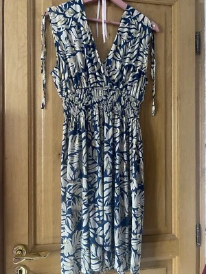 Robe Neuve TU - Photo 1/4