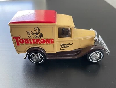 Modelos Matchbox de antaño - Ford Modelo A Y21 TOBLERONE (1981) Foto 1 de 4