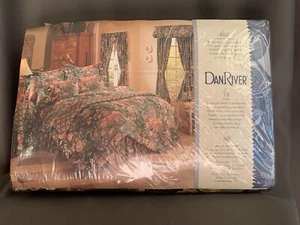 Dan River - Brianna 4 Piece King Sheet Set. - New In Package - Picture 1 of 2