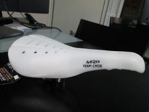 old school BMX Viscount White 2123 Aero Team Cycle seat NOS 80s fits GT,Haro - Picture 1 of 12