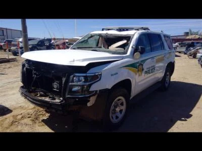 Pinza de freno de disco delantera derecha usada se adapta a: Chevrolet Tahoe 2016 delantera derecha Foto 1 de 4