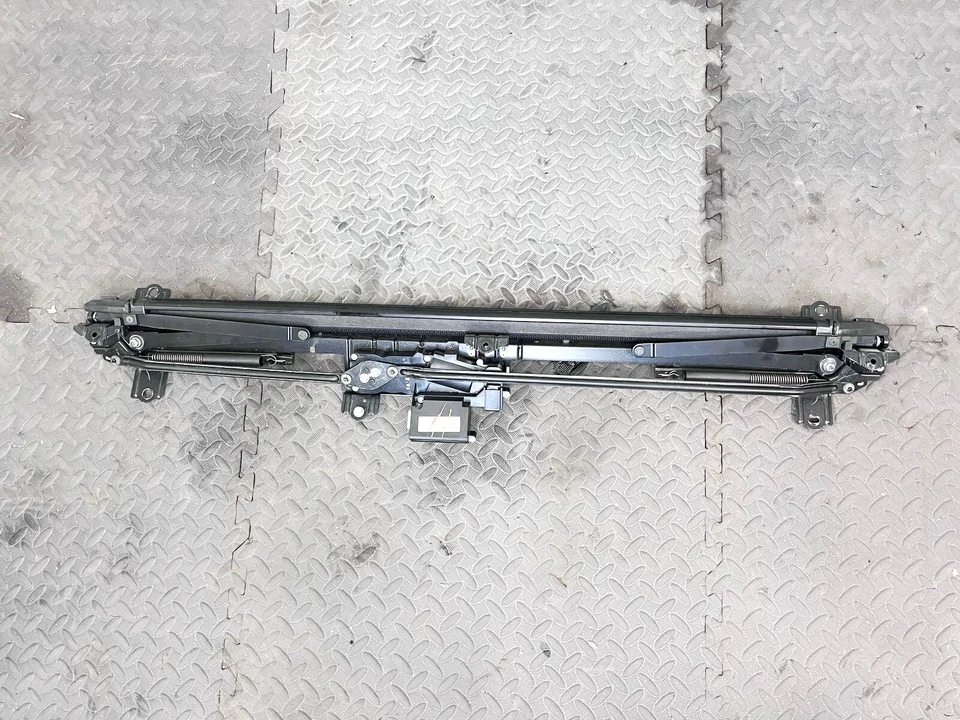 13-18 LEXUS ES350 ES MALETERO TRASERO CUBIERTA VENTANA PARASOL ACTUADOR IZQUIERDO MOTOR OEM Foto 1 de 4