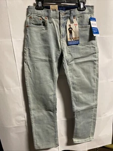 Boys Levi's 502 Tapered Fit Strong Performance Jeans in Regular 10reg 25W26L - Picture 1 of 2